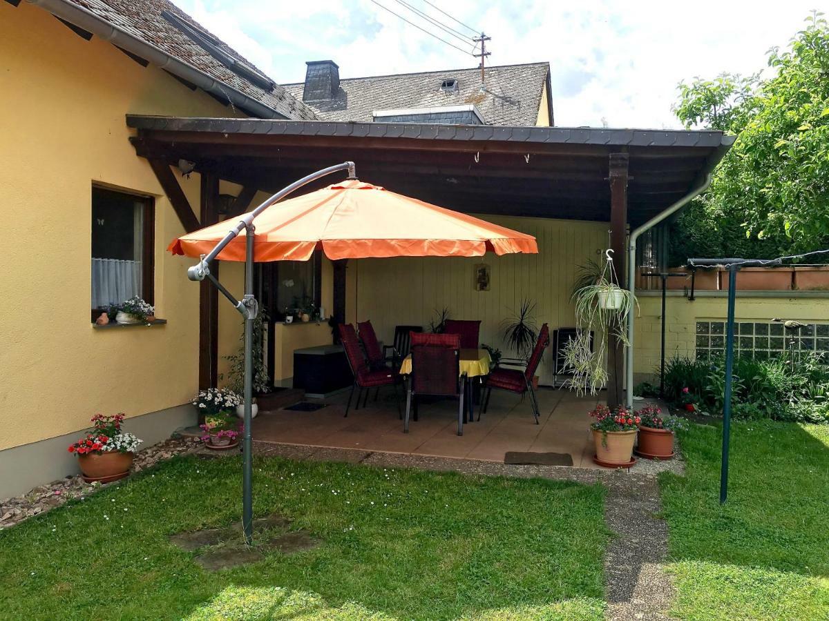 Gaestehaus Hoffmann Farschweiler Esterno foto