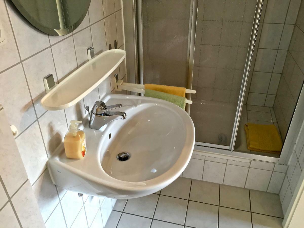 Gaestehaus Hoffmann Farschweiler Esterno foto